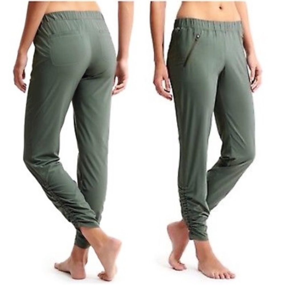 Olive Athleta Aspire Jogger pants